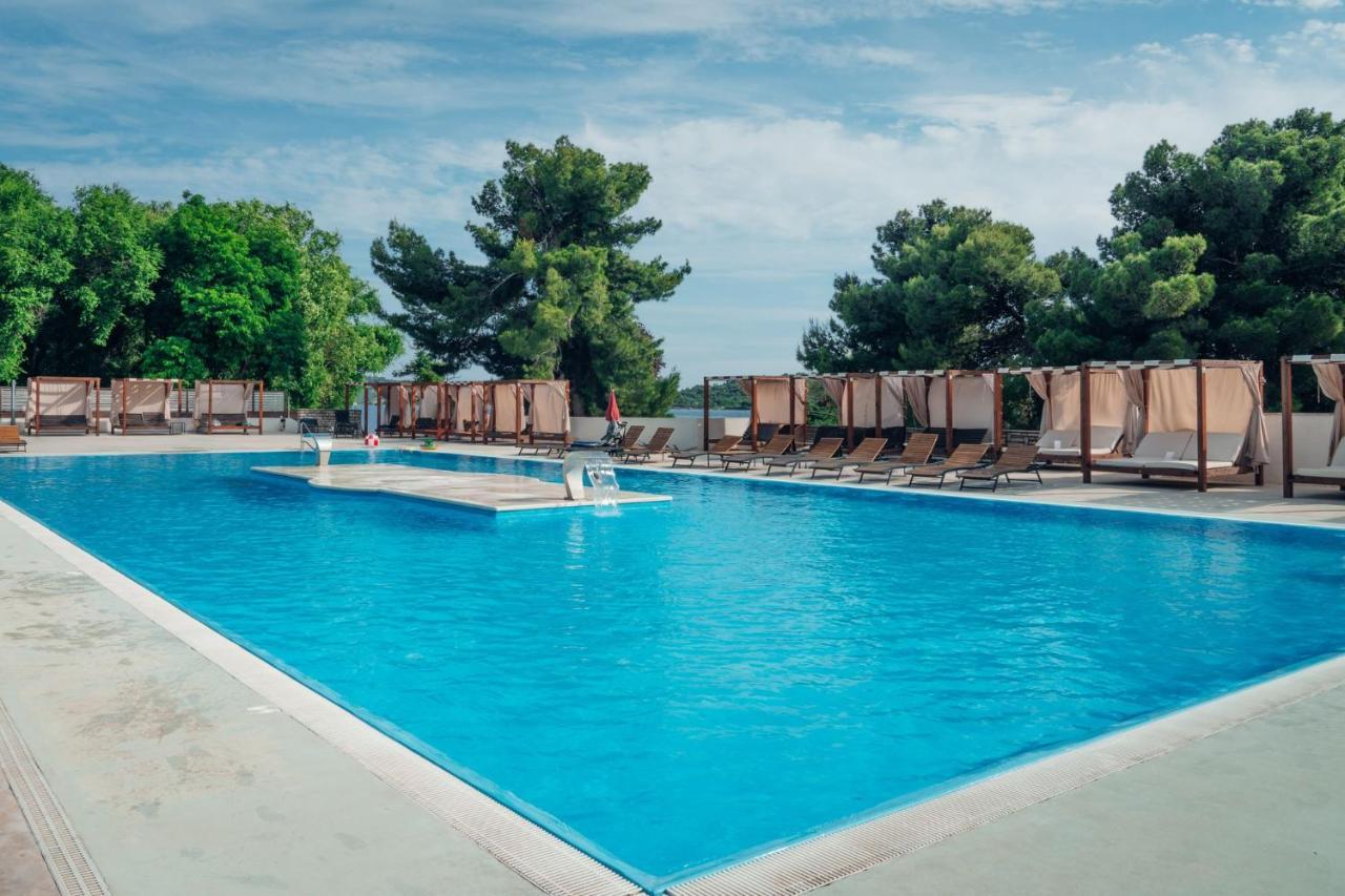 Croatia Camp Premium Hotel Vodice Buitenkant foto